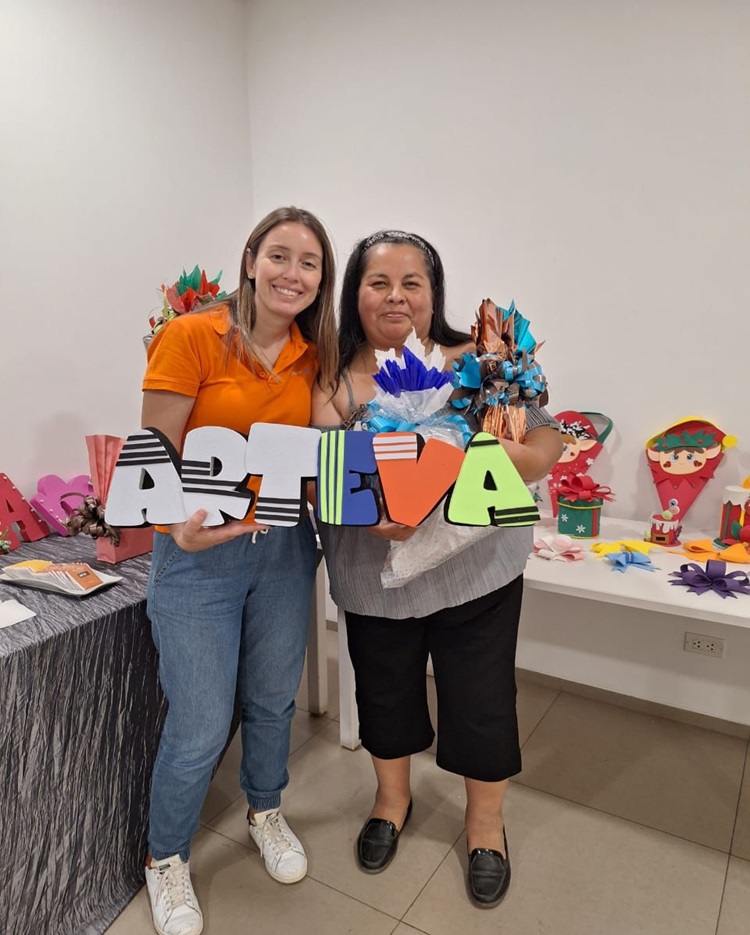 Taller de Manualidades Internacional en ARTEVA