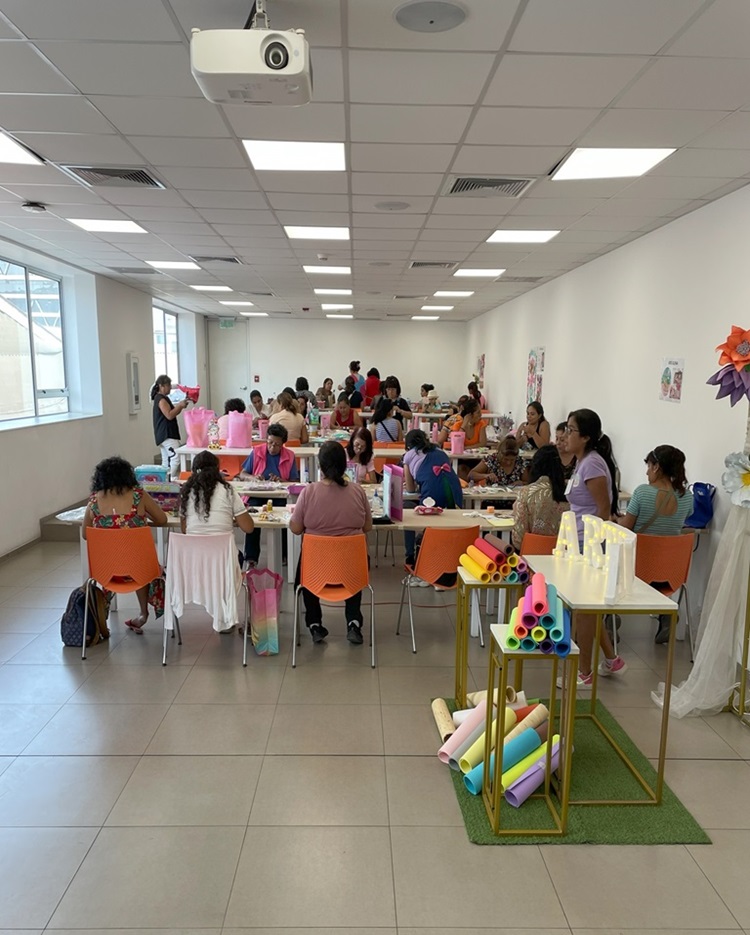 Taller de manualidades en ARTEVA